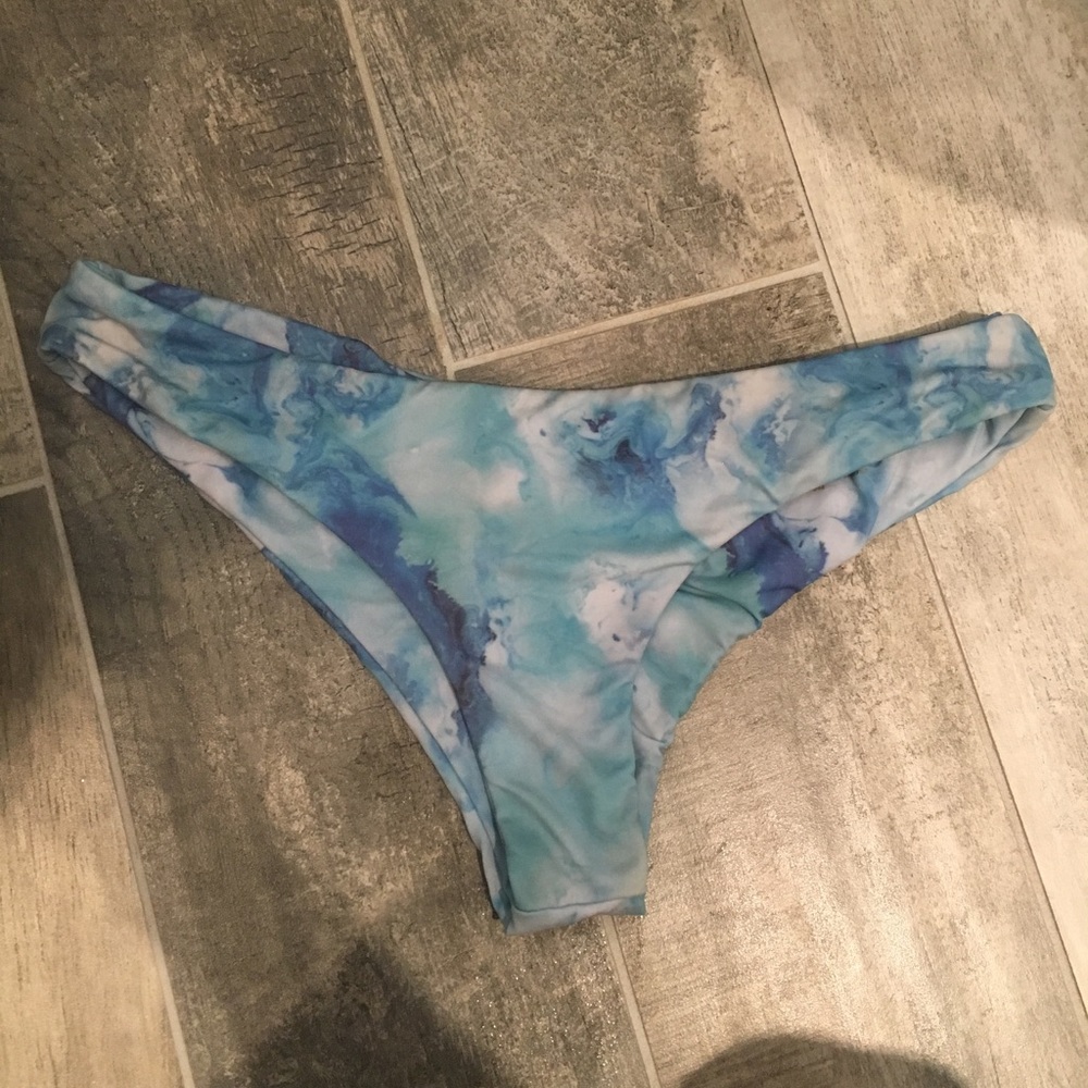 Midori Size M Water Print Brayden Bottoms